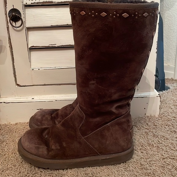 Ugg Australia Joplin Tall Boot Studded Brown Suede Side Zip Size 6 Snow Winter - Picture 4 of 13